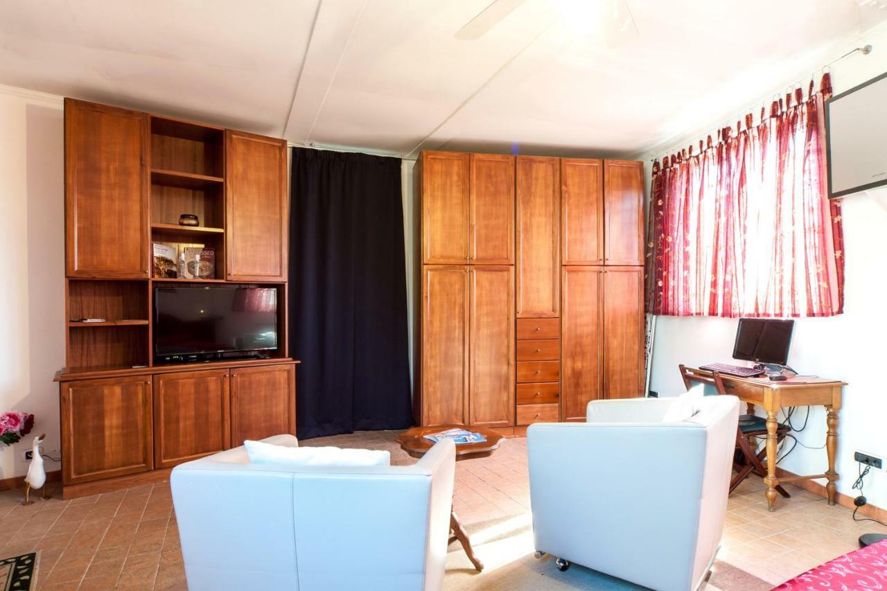 Mons Aureus Resort Rome Luaran gambar